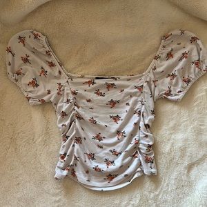 Forever21 ruched floral top
